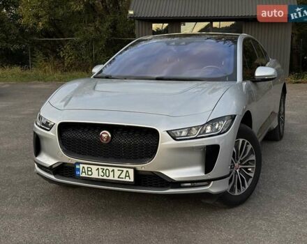 Серый Ягуар I-Pace, объемом двигателя 0 л и пробегом 209 тыс. км за 20900 $, фото 3 на Automoto.ua