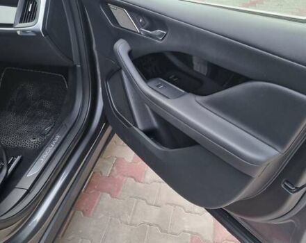Серый Ягуар I-Pace, объемом двигателя 0 л и пробегом 89 тыс. км за 22700 $, фото 35 на Automoto.ua