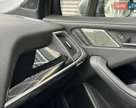 Серый Ягуар I-Pace, объемом двигателя 0 л и пробегом 170 тыс. км за 23500 $, фото 10 на Automoto.ua