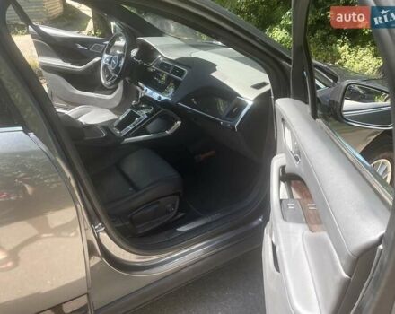 Серый Ягуар I-Pace, объемом двигателя 0 л и пробегом 96 тыс. км за 25000 $, фото 26 на Automoto.ua