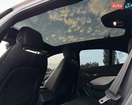 Серый Ягуар I-Pace, объемом двигателя 0 л и пробегом 209 тыс. км за 20900 $, фото 54 на Automoto.ua