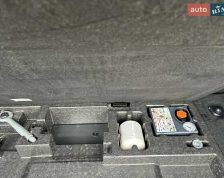 Серый Ягуар I-Pace, объемом двигателя 0 л и пробегом 128 тыс. км за 22800 $, фото 19 на Automoto.ua