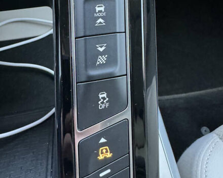 Серый Ягуар I-Pace, объемом двигателя 0 л и пробегом 71 тыс. км за 33300 $, фото 13 на Automoto.ua