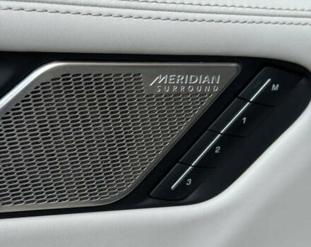 Серый Ягуар I-Pace, объемом двигателя 0 л и пробегом 89 тыс. км за 25400 $, фото 19 на Automoto.ua