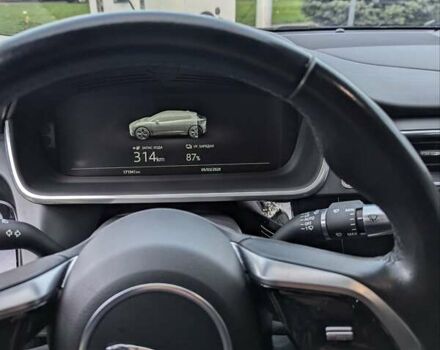 Серый Ягуар I-Pace, объемом двигателя 0 л и пробегом 169 тыс. км за 22000 $, фото 17 на Automoto.ua