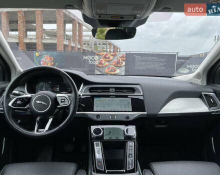 Серый Ягуар I-Pace, объемом двигателя 0 л и пробегом 109 тыс. км за 35000 $, фото 13 на Automoto.ua
