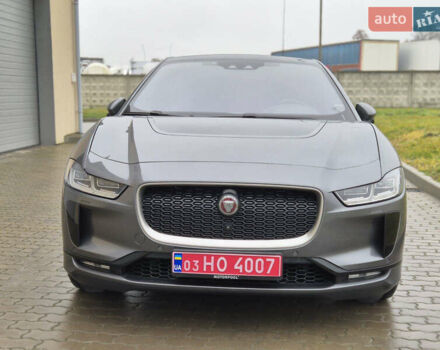Серый Ягуар I-Pace, объемом двигателя 0 л и пробегом 131 тыс. км за 21700 $, фото 2 на Automoto.ua