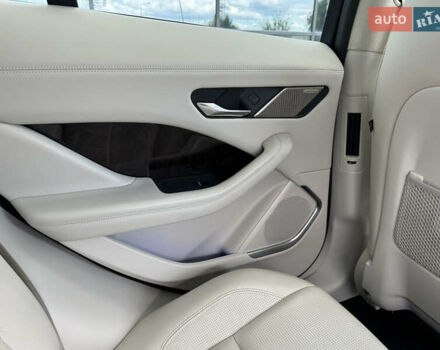 Сірий Ягуар I-Pace, об'ємом двигуна 0 л та пробігом 117 тис. км за 23000 $, фото 20 на Automoto.ua