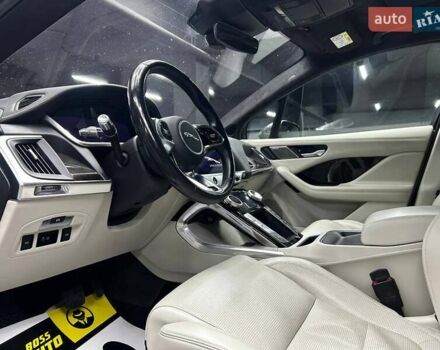 Серый Ягуар I-Pace, объемом двигателя 0 л и пробегом 152 тыс. км за 26000 $, фото 27 на Automoto.ua