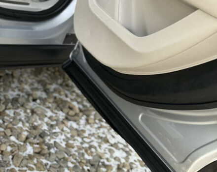 Серый Ягуар I-Pace, объемом двигателя 0 л и пробегом 173 тыс. км за 23499 $, фото 15 на Automoto.ua