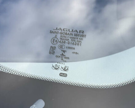 Серый Ягуар I-Pace, объемом двигателя 0 л и пробегом 173 тыс. км за 23499 $, фото 94 на Automoto.ua