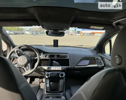 Серый Ягуар I-Pace, объемом двигателя 0 л и пробегом 96 тыс. км за 32500 $, фото 41 на Automoto.ua