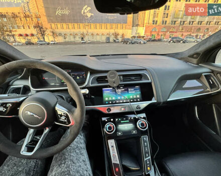 Серый Ягуар I-Pace, объемом двигателя 0 л и пробегом 111 тыс. км за 28200 $, фото 29 на Automoto.ua