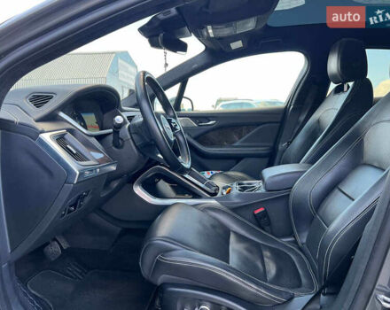 Серый Ягуар I-Pace, объемом двигателя 0 л и пробегом 155 тыс. км за 29990 $, фото 19 на Automoto.ua