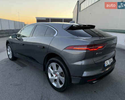 Серый Ягуар I-Pace, объемом двигателя 0 л и пробегом 132 тыс. км за 25000 $, фото 6 на Automoto.ua