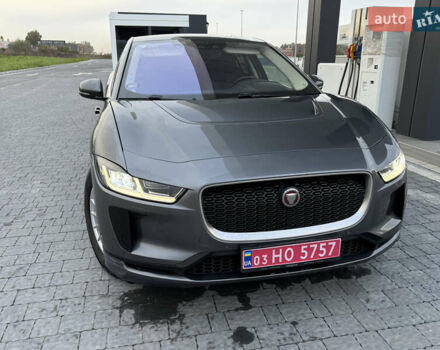 Серый Ягуар I-Pace, объемом двигателя 0 л и пробегом 112 тыс. км за 22999 $, фото 3 на Automoto.ua
