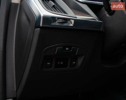 Серый Ягуар I-Pace, объемом двигателя 0 л и пробегом 78 тыс. км за 27000 $, фото 46 на Automoto.ua