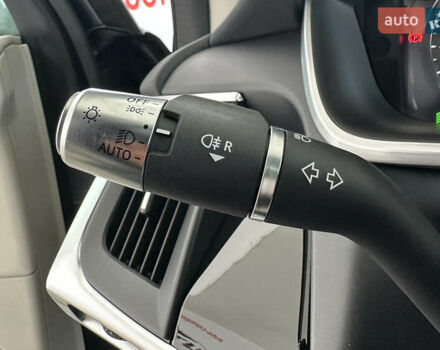 Серый Ягуар I-Pace, объемом двигателя 0 л и пробегом 68 тыс. км за 28950 $, фото 26 на Automoto.ua