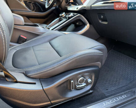 Сірий Ягуар I-Pace, об'ємом двигуна 0 л та пробігом 92 тис. км за 20999 $, фото 38 на Automoto.ua
