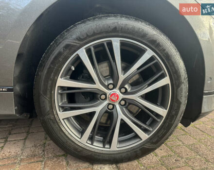 Серый Ягуар I-Pace, объемом двигателя 0 л и пробегом 86 тыс. км за 23599 $, фото 19 на Automoto.ua