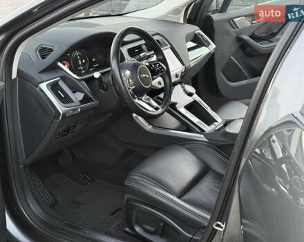 Серый Ягуар I-Pace, объемом двигателя 0 л и пробегом 88 тыс. км за 23200 $, фото 30 на Automoto.ua