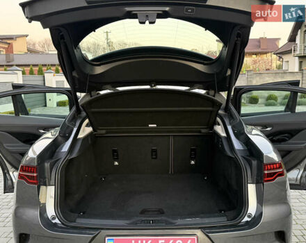 Серый Ягуар I-Pace, объемом двигателя 0 л и пробегом 88 тыс. км за 23200 $, фото 71 на Automoto.ua