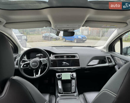 Серый Ягуар I-Pace, объемом двигателя 0 л и пробегом 148 тыс. км за 23499 $, фото 31 на Automoto.ua