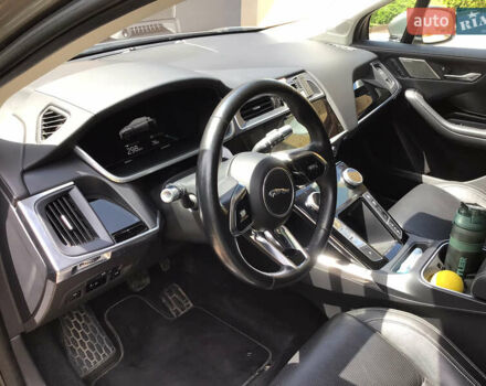 Серый Ягуар I-Pace, объемом двигателя 0 л и пробегом 65 тыс. км за 35000 $, фото 6 на Automoto.ua