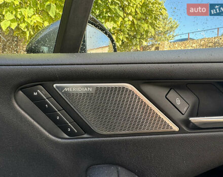 Серый Ягуар I-Pace, объемом двигателя 0 л и пробегом 86 тыс. км за 23599 $, фото 47 на Automoto.ua