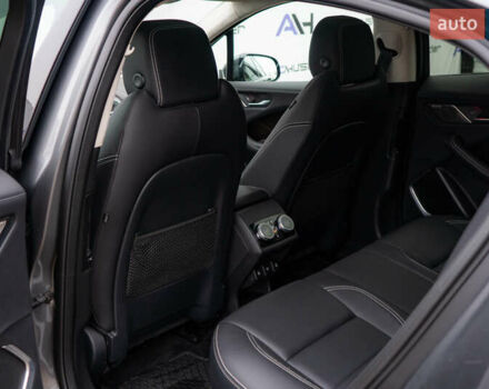 Серый Ягуар I-Pace, объемом двигателя 0 л и пробегом 78 тыс. км за 27000 $, фото 52 на Automoto.ua