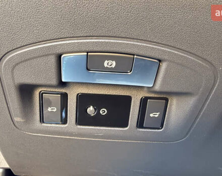 Серый Ягуар I-Pace, объемом двигателя 0 л и пробегом 87 тыс. км за 28300 $, фото 35 на Automoto.ua