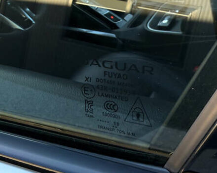 Серый Ягуар I-Pace, объемом двигателя 0 л и пробегом 87 тыс. км за 28000 $, фото 15 на Automoto.ua
