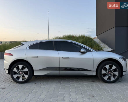 Серый Ягуар I-Pace, объемом двигателя 0 л и пробегом 144 тыс. км за 21998 $, фото 10 на Automoto.ua