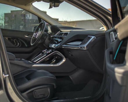 Серый Ягуар I-Pace, объемом двигателя 0 л и пробегом 40 тыс. км за 29000 $, фото 13 на Automoto.ua