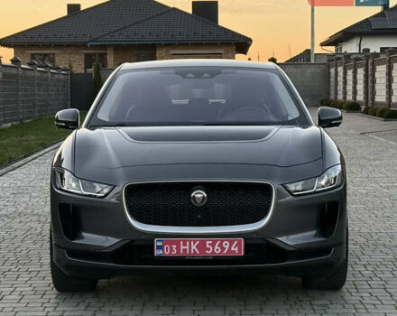 Серый Ягуар I-Pace, объемом двигателя 0 л и пробегом 88 тыс. км за 23200 $, фото 2 на Automoto.ua