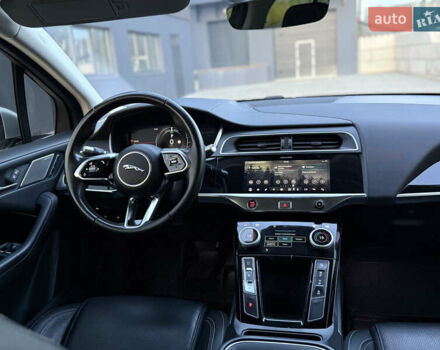 Серый Ягуар I-Pace, объемом двигателя 0 л и пробегом 144 тыс. км за 21998 $, фото 52 на Automoto.ua