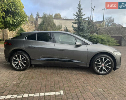 Серый Ягуар I-Pace, объемом двигателя 0 л и пробегом 86 тыс. км за 23599 $, фото 7 на Automoto.ua