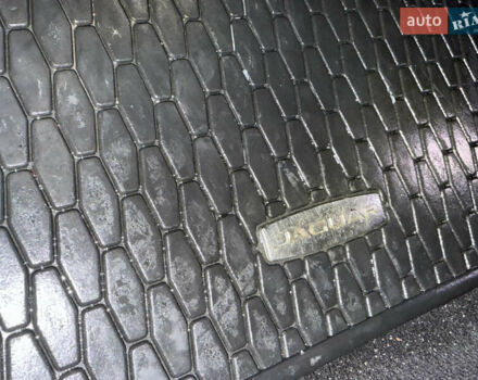 Серый Ягуар I-Pace, объемом двигателя 0 л и пробегом 112 тыс. км за 22999 $, фото 49 на Automoto.ua