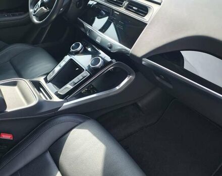 Серый Ягуар I-Pace, объемом двигателя 0 л и пробегом 127 тыс. км за 20999 $, фото 7 на Automoto.ua