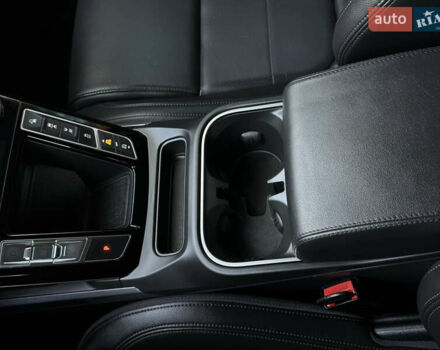 Серый Ягуар I-Pace, объемом двигателя 0 л и пробегом 158 тыс. км за 22950 $, фото 223 на Automoto.ua