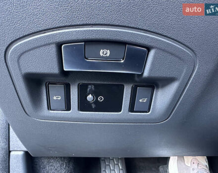 Серый Ягуар I-Pace, объемом двигателя 0 л и пробегом 106 тыс. км за 22900 $, фото 48 на Automoto.ua