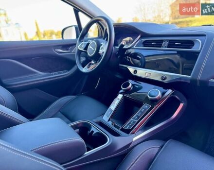 Ягуар I-Pace 2019 в Черновцах на Automoto.ua Серый Ягуар I-Pace, объемом двигателя 0 л и пробегом 76 тыс. км за 25800 $, фото 38 на Automoto.ua