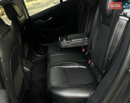 Серый Ягуар I-Pace, объемом двигателя 0 л и пробегом 158 тыс. км за 22950 $, фото 38 на Automoto.ua