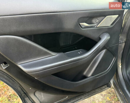 Серый Ягуар I-Pace, объемом двигателя 0 л и пробегом 112 тыс. км за 22999 $, фото 45 на Automoto.ua