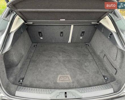 Серый Ягуар I-Pace, объемом двигателя 0 л и пробегом 80 тыс. км за 23900 $, фото 69 на Automoto.ua