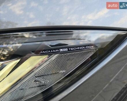 Серый Ягуар I-Pace, объемом двигателя 0 л и пробегом 97 тыс. км за 22950 $, фото 22 на Automoto.ua