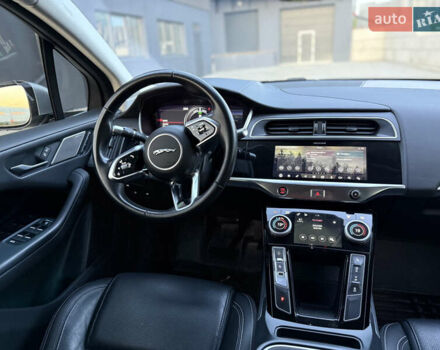 Серый Ягуар I-Pace, объемом двигателя 0 л и пробегом 144 тыс. км за 21998 $, фото 38 на Automoto.ua