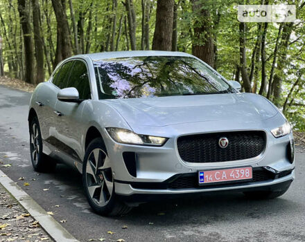 Серый Ягуар I-Pace, объемом двигателя 0 л и пробегом 94 тыс. км за 23300 $, фото 3 на Automoto.ua