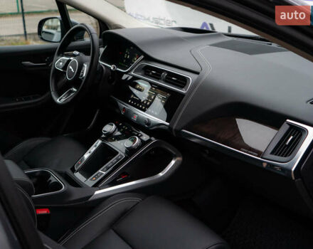 Серый Ягуар I-Pace, объемом двигателя 0 л и пробегом 78 тыс. км за 27000 $, фото 31 на Automoto.ua