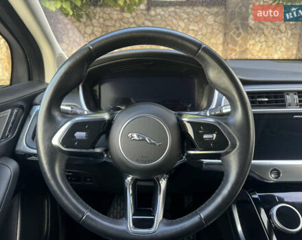Серый Ягуар I-Pace, объемом двигателя 0 л и пробегом 86 тыс. км за 23599 $, фото 23 на Automoto.ua
